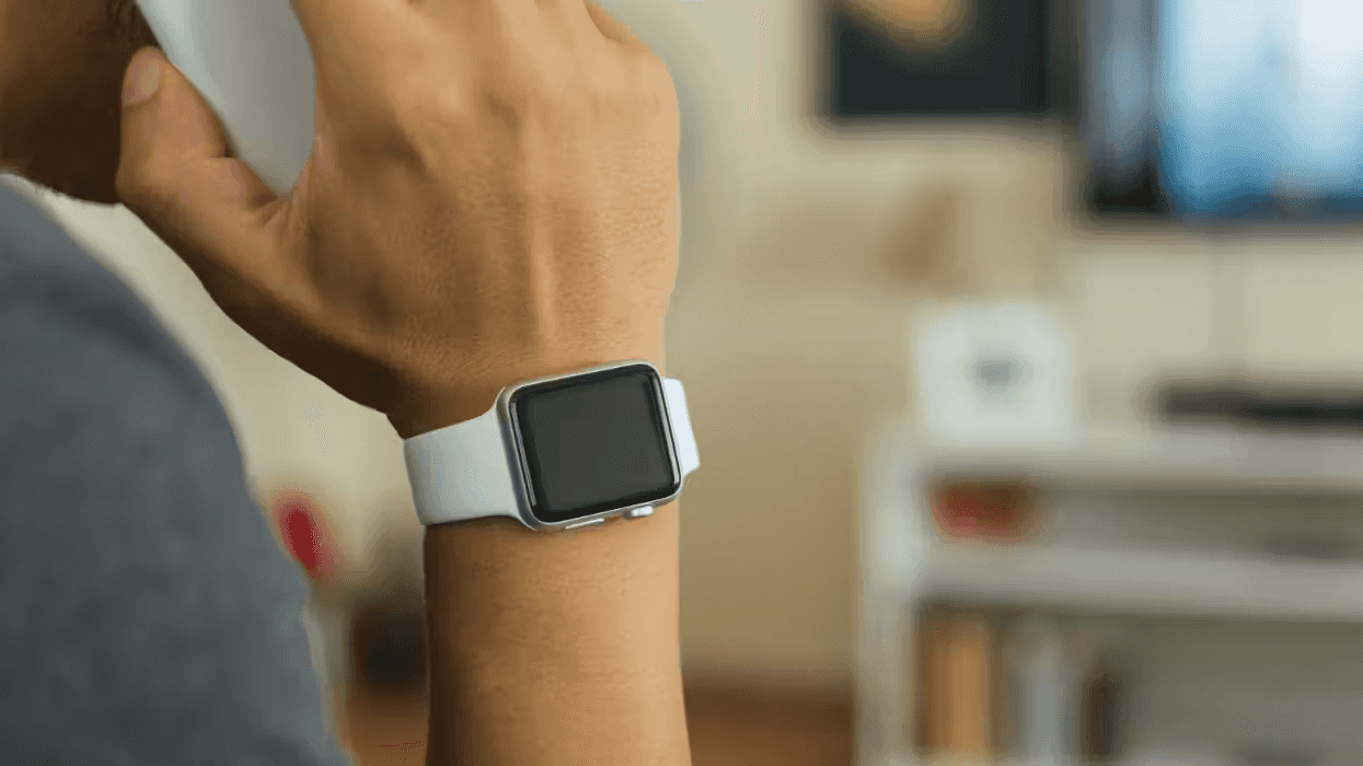 Someone else's Apple Watch might start spying on your conversations