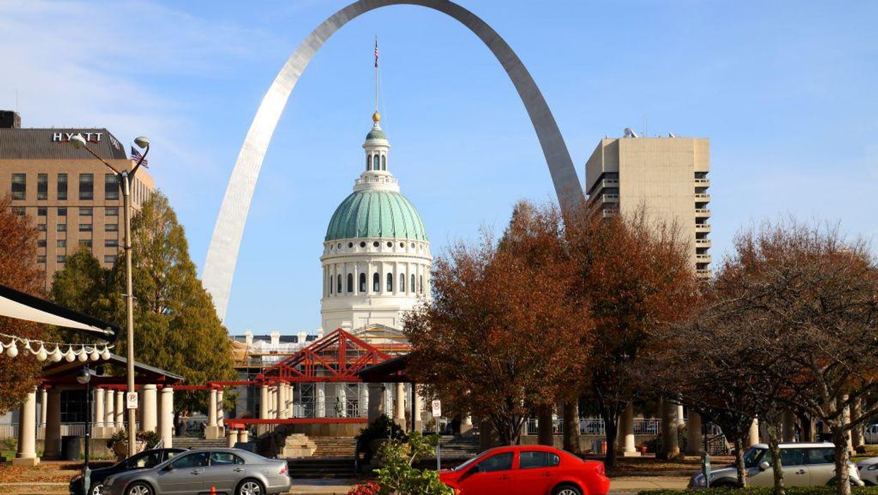 St. Louis to reinstate mask mandates on Monday, even for vaccinated people