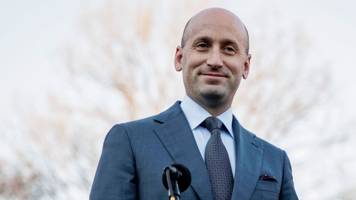 Stephen Miller crushes CNN's Kasie Hunt on law, making her regret flapping her gums