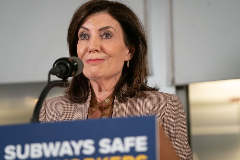'Stop the theater!': NYPD chief‚ former commissioner torch Gov. Hochul for deploying National Guardsmen amid crime surge
