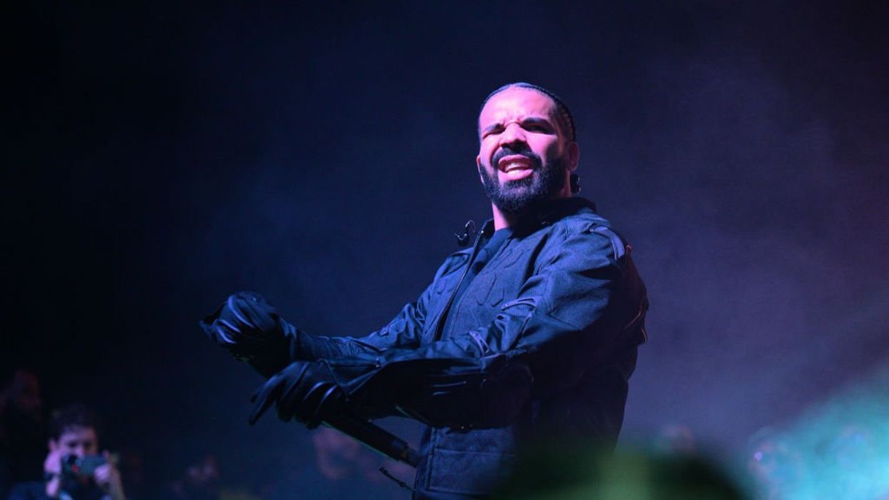 Streaming services pull AI-generated Drake-inspired song, but it's not clear the musician has a legitimate copyright claim