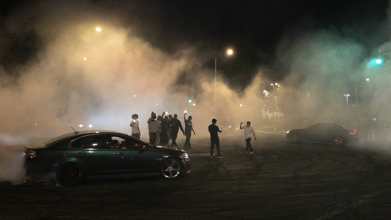 Street takeovers involving hundreds of cars, reckless drivers wreak havoc on 1 night over weekend in Philly