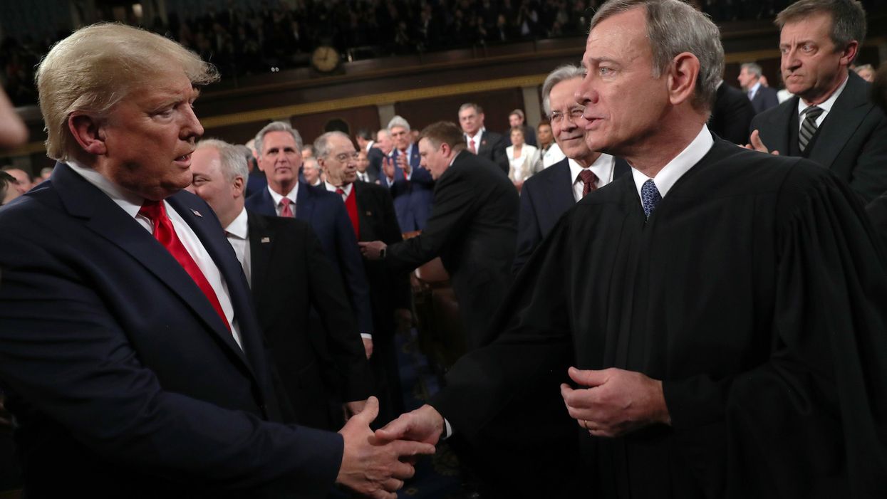 Supreme Court blocks Trump from ending DACA; Chief Justice John Roberts sides with liberal justices