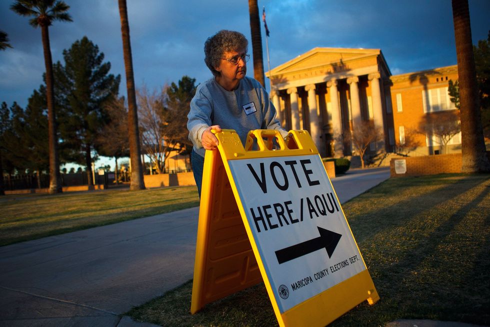 Supreme Court partially reinstates Arizona voting law requiring proof of citizenship in time for election printing deadline