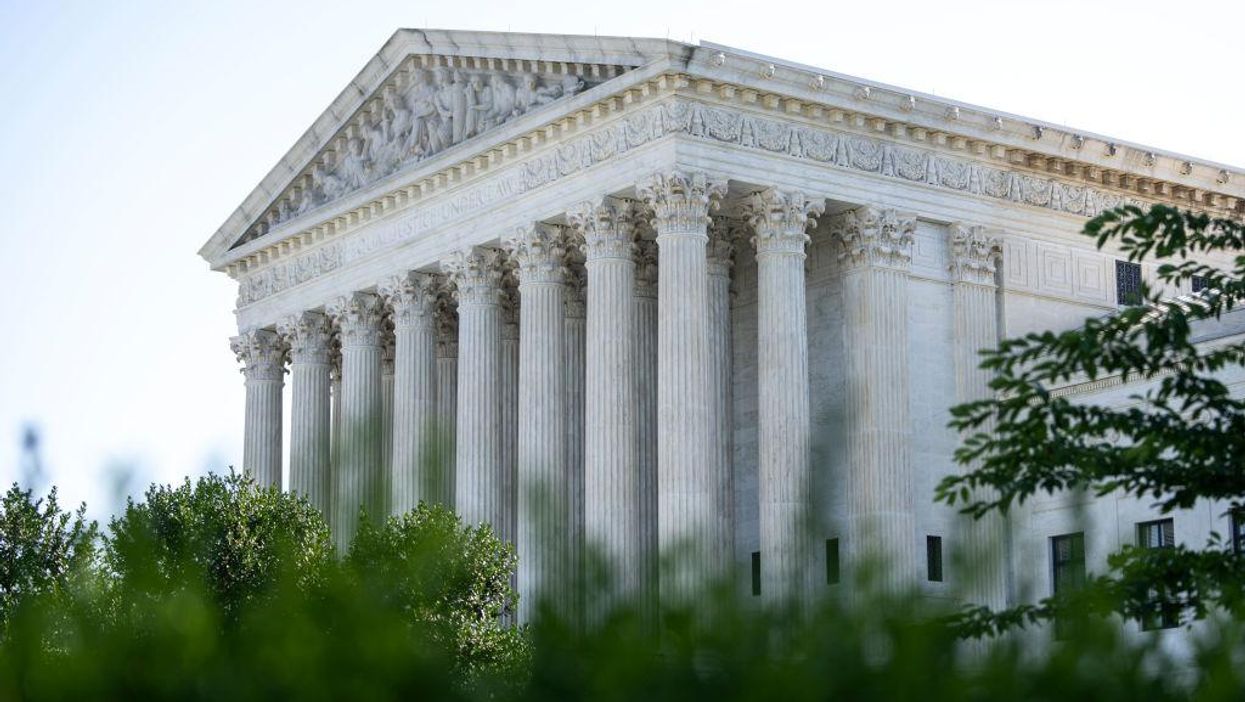 Supreme Court rules deported aliens who re-enter US illegally must be detained, even if they claim asylum