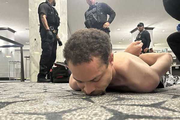 Suspected WHCD gunman charged