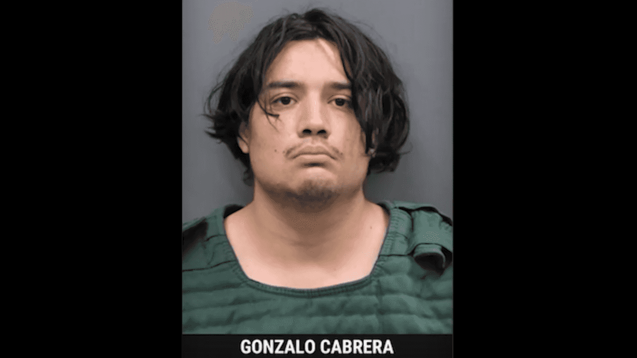 Suspicious Florida male batters deputy amid arrest in store parking lot, cops say. Then they pull crowbar from his waistband.