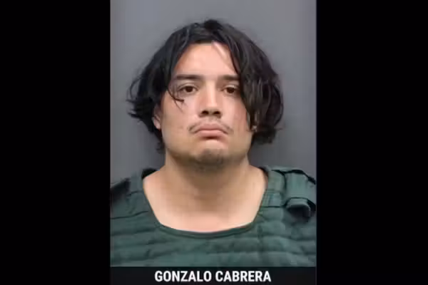 Suspicious Florida male batters deputy amid arrest in store parking lot, cops say. Then they pull crowbar from his waistband.
