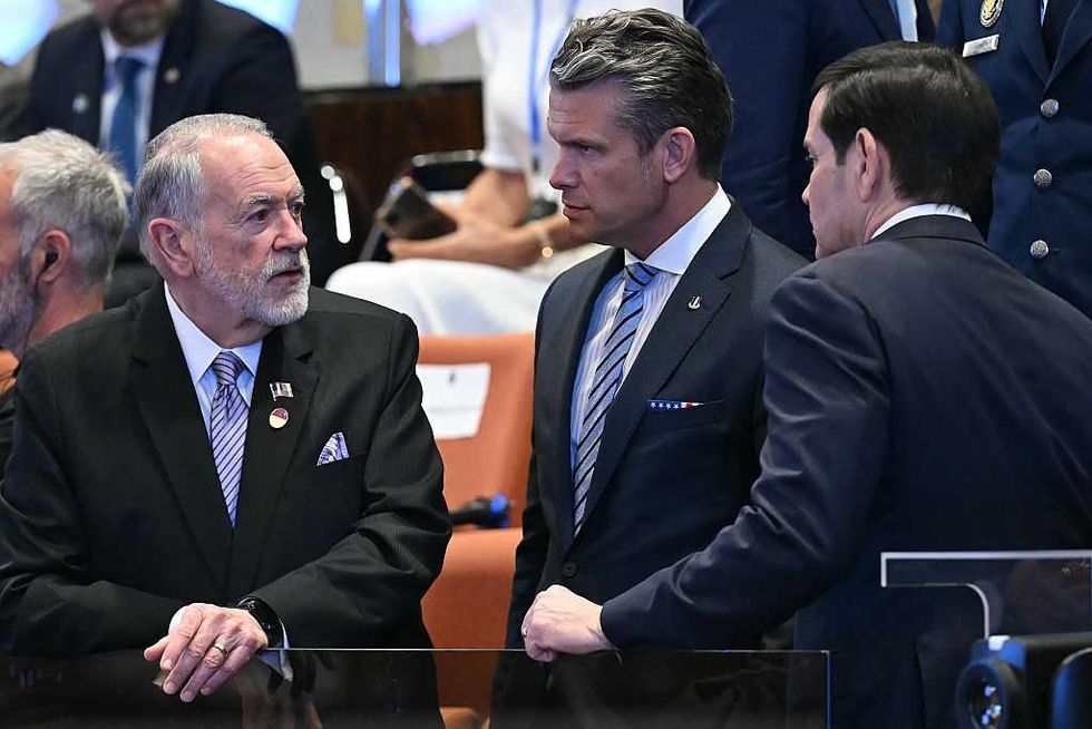 'Take cover': Ambassador Mike Huckabee gives disheartening message to Americans stuck in Israel