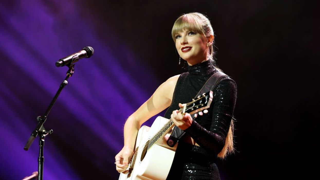 Taylor Swift hands out 'life-changing' bonus checks to every person working on record-setting Eras Tour
