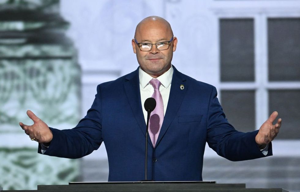 Teamsters break one-party tradition to bet big on Republicans