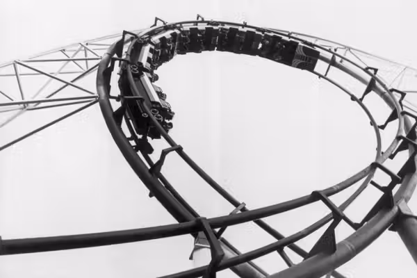 Teen allegedly pulled down skirt and underwear of transgender-identifying man at amusement park — in front of kids