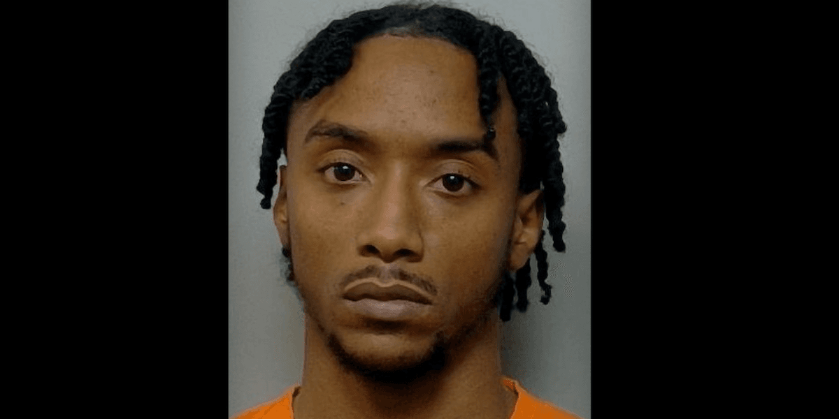 Teen basketball players accused of stealing from Florida 7-Eleven — and their coach lied to protect them, officials say