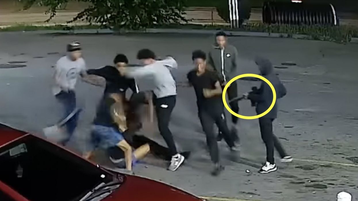 Terrifying video: 'Animalistic' teen thugs, some with guns, randomly beat up man minding his own business outside store