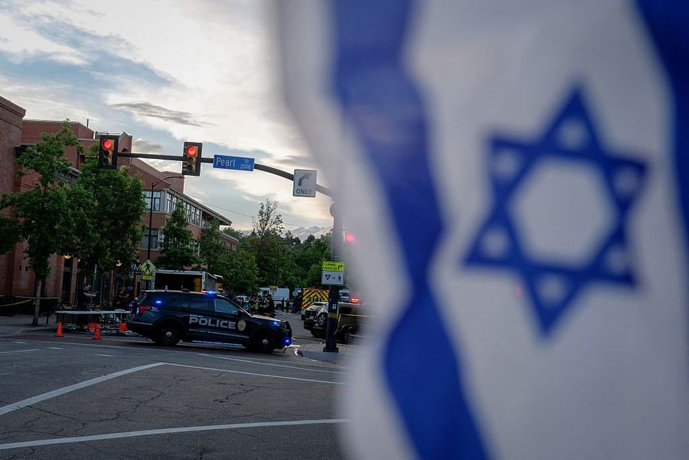 'Terror attack': 'Illegal' alien captured after allegedly setting pro-Israel demonstrators ablaze in Boulder, Colorado