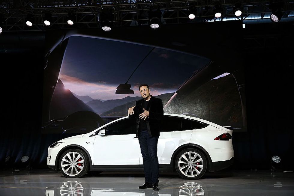 Tesla issues another safety recall‚ impacting 120‚000 vehicles with potentially faulty doors