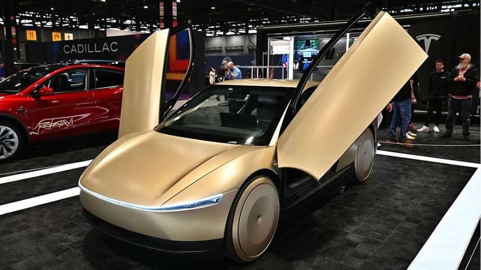 Tesla's winning the self-driving race — so why is Washington trying to slow it down?