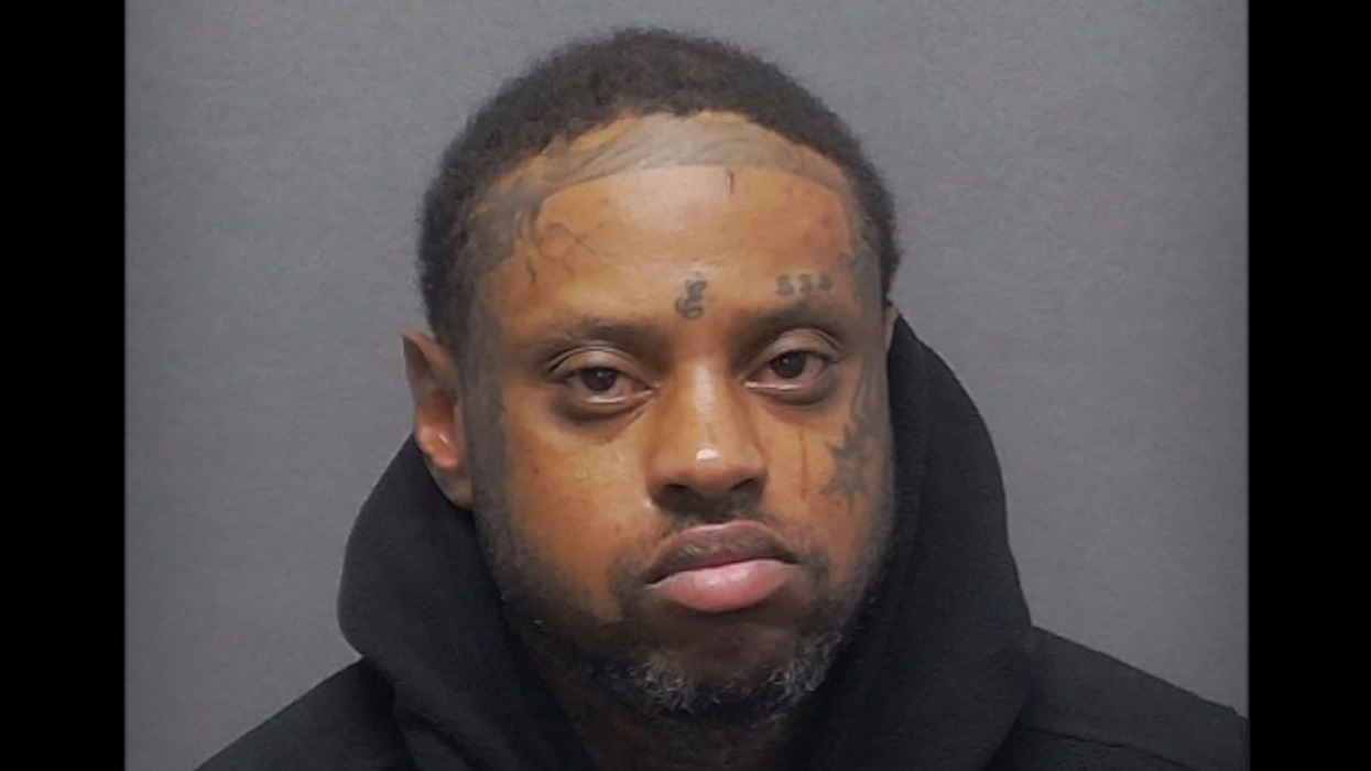 Texas crook with 37 prior arrests gets released from jail, cuts off ankle monitor, then steals over $200K in jewelry: Cops