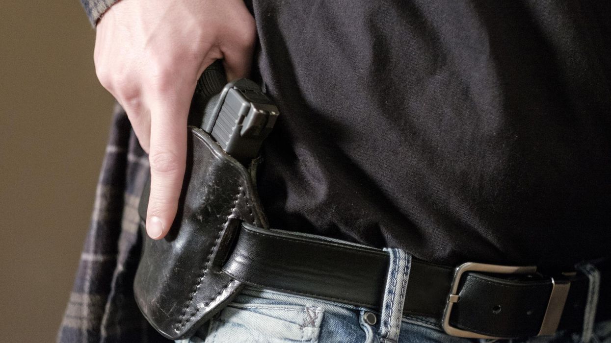 Texas judge rules that all adults, including 18-year-olds, have the right to open-carry a handgun