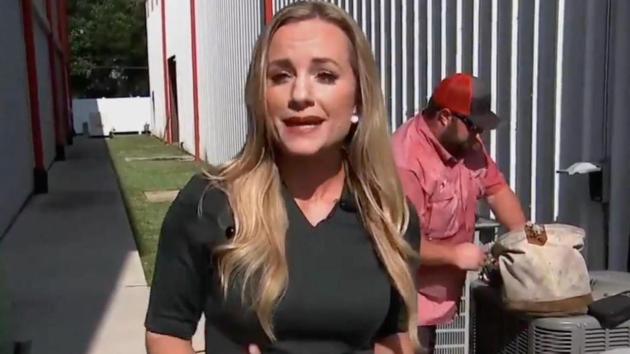 Texas reporter goes rogue during live shot, says station is ‘muzzling’ her. The video has been viewed more than 2 million times.