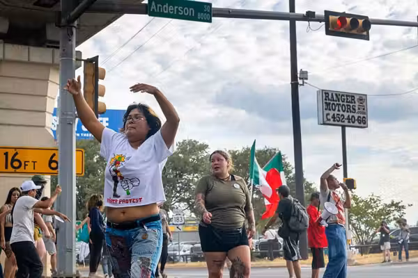 Texas shuts down rioters, Democrats fan the flames after ICE shooting