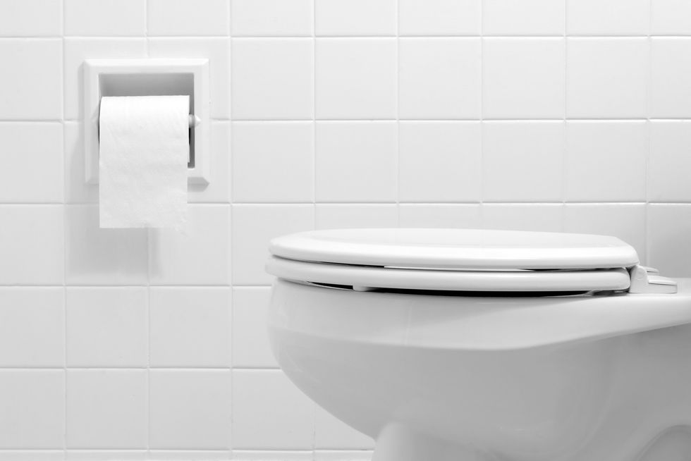 Texas toilets booby-trapped with pressure-activated explosives; 3 injured, 1 arrested