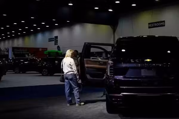 The diesel Chevy Suburban makes too much sense to be this hard to find