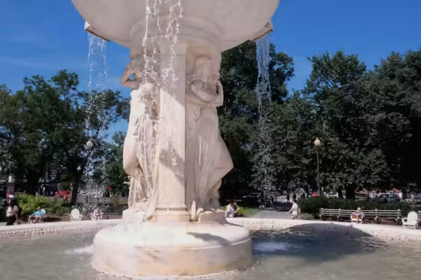 The fountains in DC are back on. It turns out that decline was 'a choice.'
