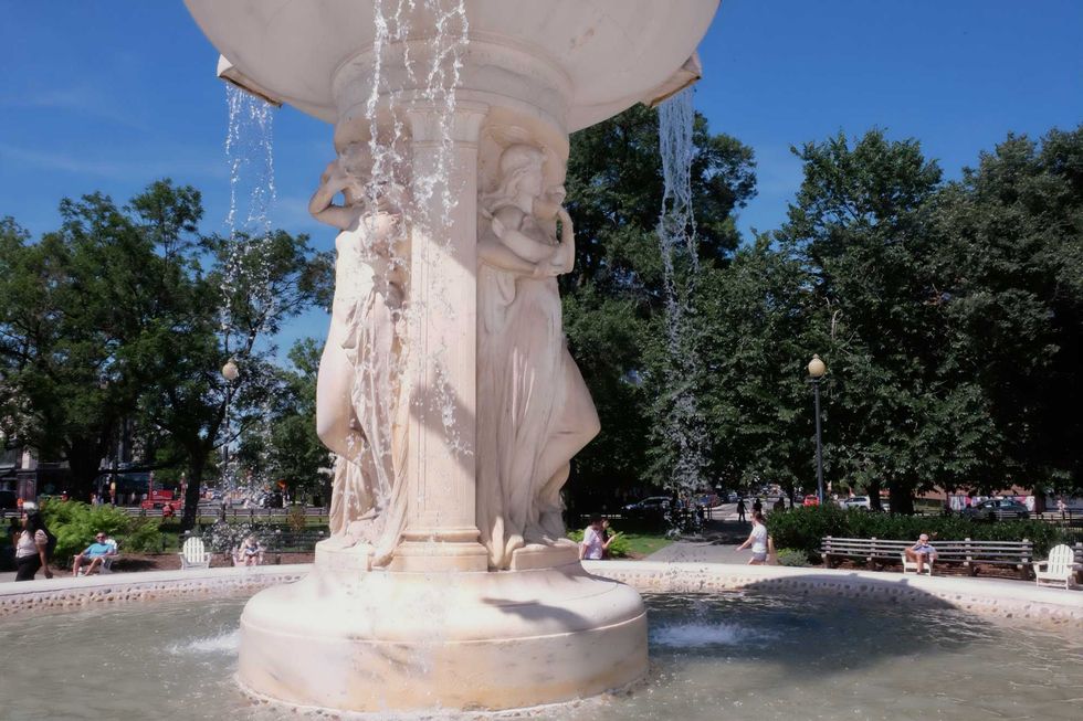The fountains in DC are back on. It turns out that decline was 'a choice.'