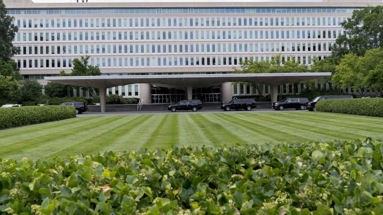 Cia Qrt Former CIA employee sentenced to 40 years behind bars for largest data ...