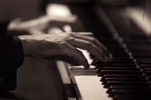 The song that lets sorrow tell the truth