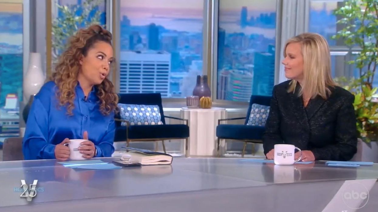 'The View' co-host's reaction to panelist who says Biden needs to care about independent voters should scare Democrats