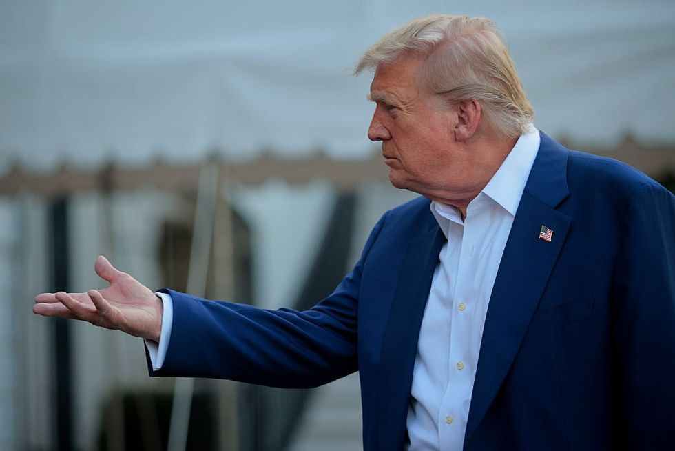 'They don't know what the f**k they're doing': Trump cusses out Israel, Iran for nearly blowing up his ceasefire