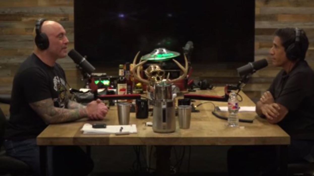 'They're lying at your network': In tense exchange, Joe Rogan forces Sanjay Gupta to admit CNN claiming he took 'horse dewormer' was wrong