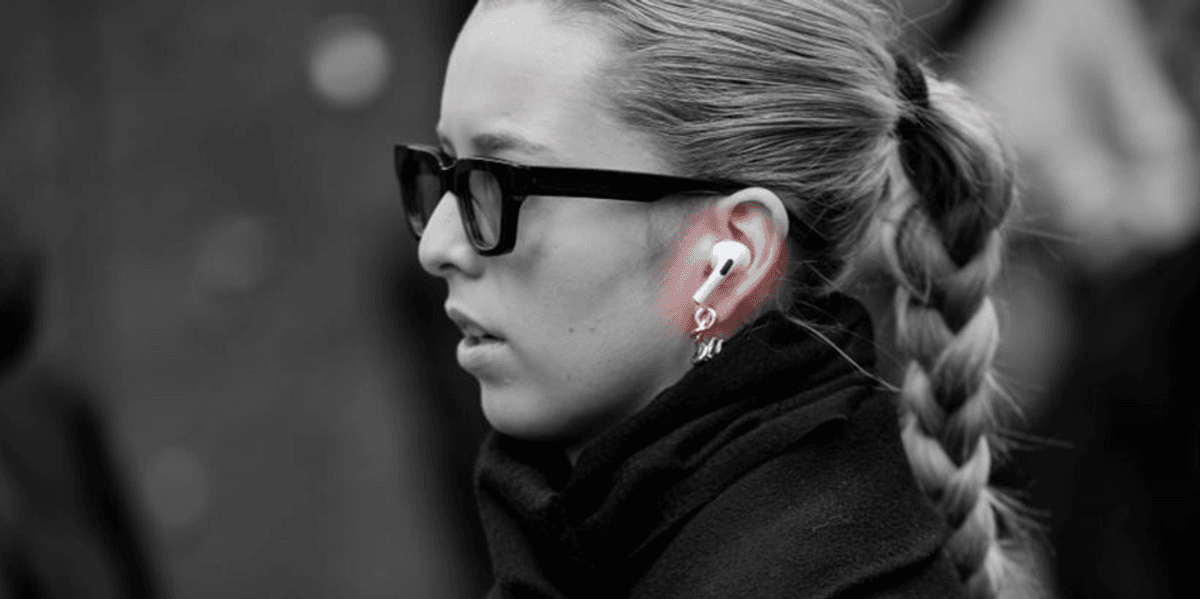 This Big Tech patent tracks your brain, eyes, and body — with earbuds