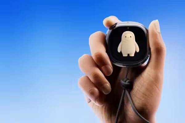 This cute new personal assistant can help run your life — if you let it access your personal data