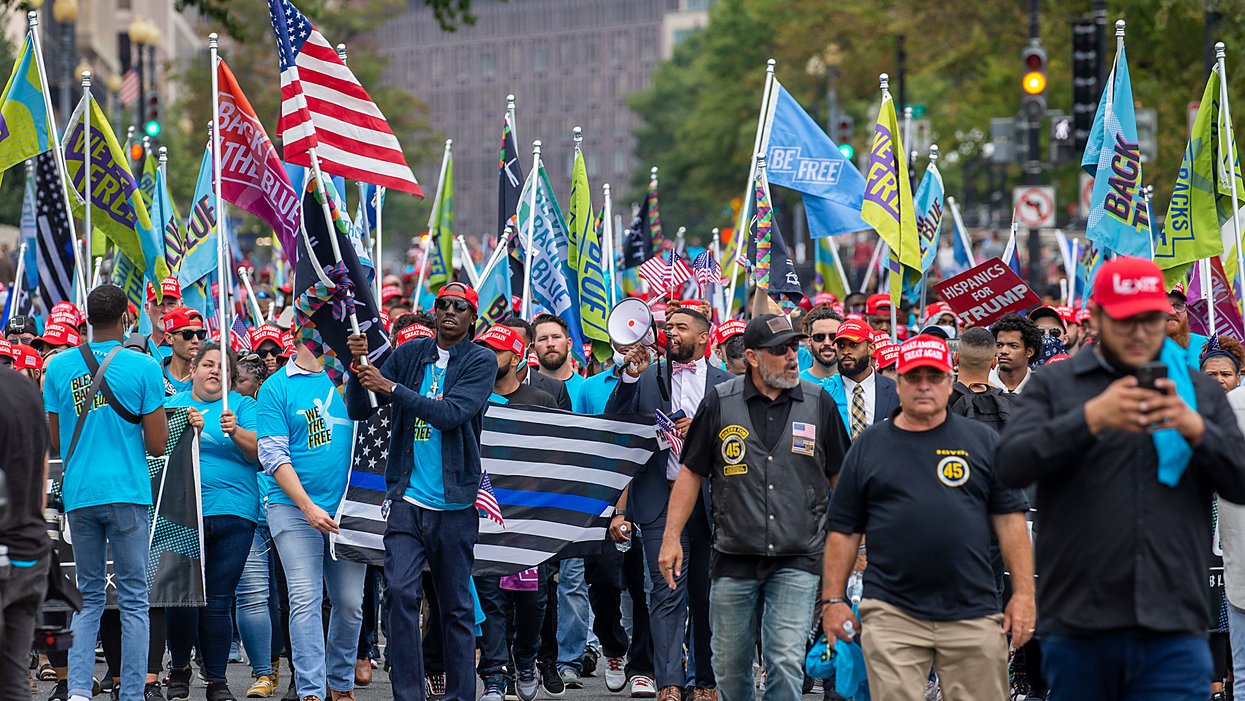 'This is a beautiful moment that the mainstream media won’t report on': Blexit demonstration concludes with 2,000+ minorities singing 'The Star-Spangled Banner'