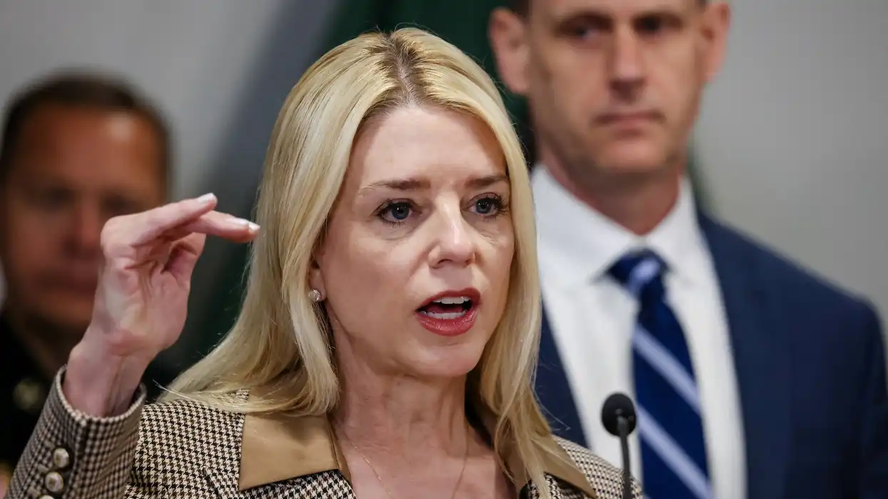 'This isn't a CIRCUS!' Bondi fends off attacks from Democrat lawmakers in combative hearing