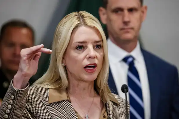 'This isn't a CIRCUS!' Bondi fends off attacks from Democrat lawmakers in combative hearing