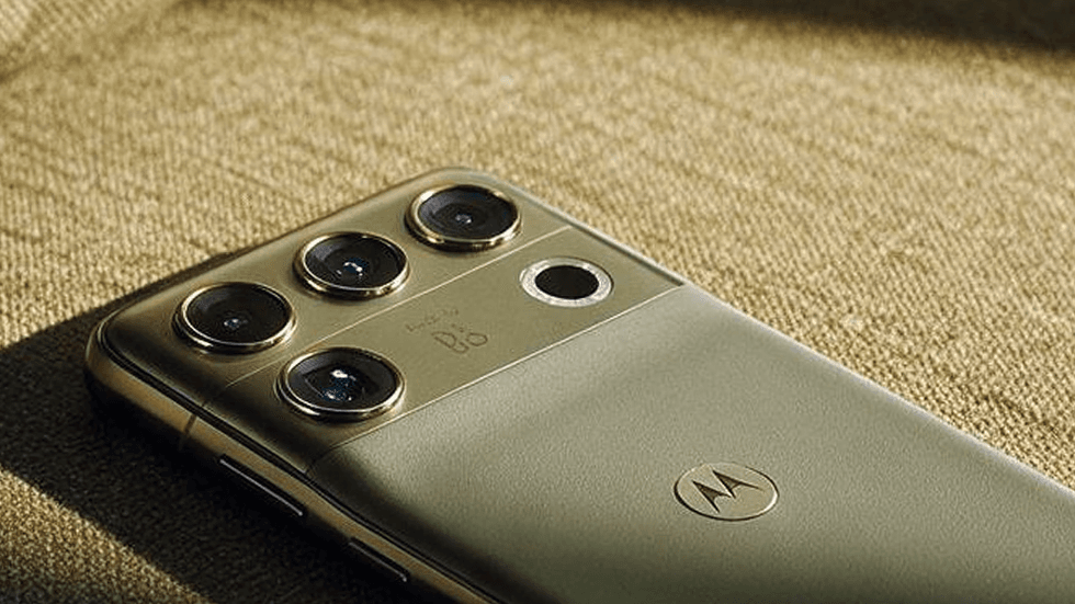 This once-great company is back — here's what you need to know about its ultimate freedom phone