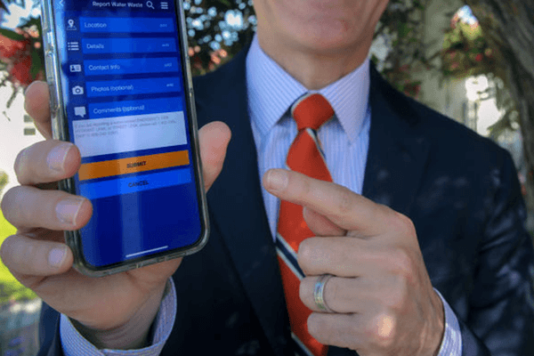 This underdog candidate's app will expose the politicians to blame for LA's shocking filth
