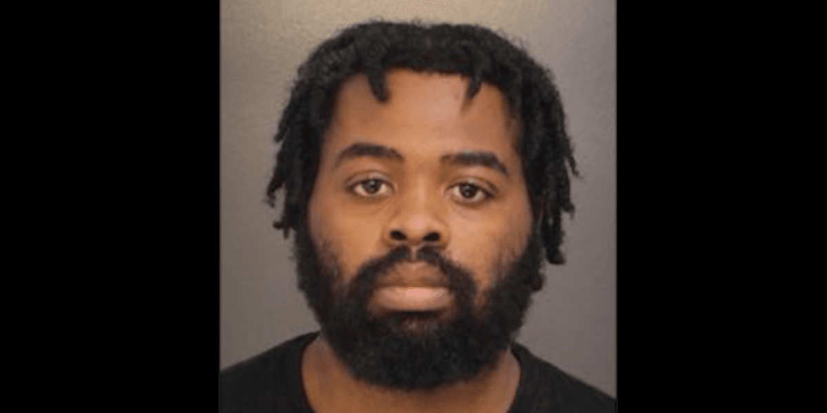 Thug accused of punching, knocking out female crossing guard ran from the law for 4 days, over 500 miles before his arrest