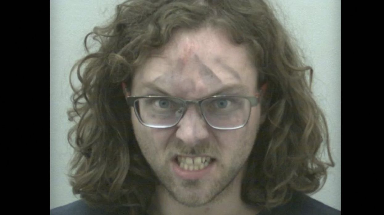 Thug allegedly tells state trooper he 'kills cops,' threatens to kill trooper, drives over 100 mph in police chase, pulls knife on officers