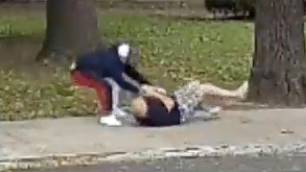 Thug punches, stomps, drags 66-year-old man on sidewalk in broad daylight as victim repeatedly hollers for help — and thug steals bag containing $17,000 in cash