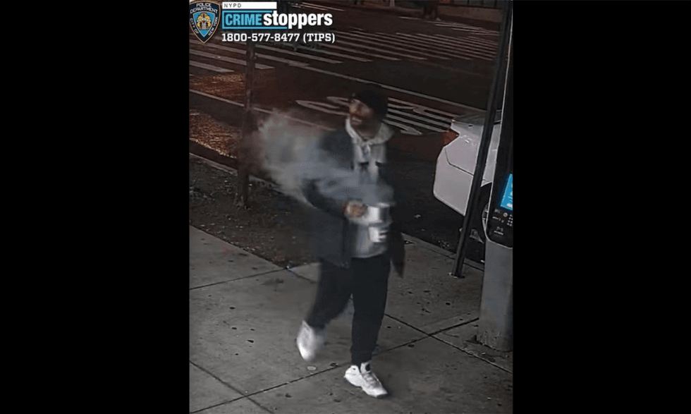 Thug sneaks up on man outside NYC eatery and dumps 'bubbling,' 'smoking' substance on him, causing severe burns