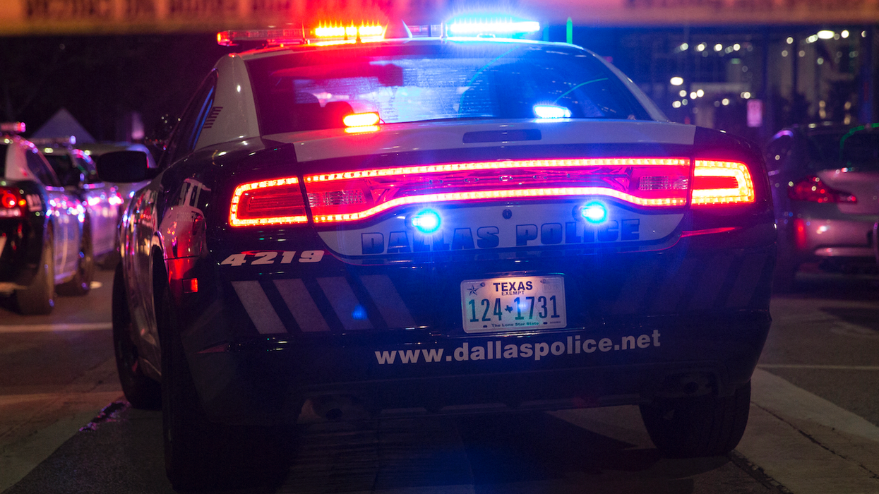 Thug swings '5-foot-long tree branch' like baseball bat, bashing man in back of head in horrific, unprovoked attack