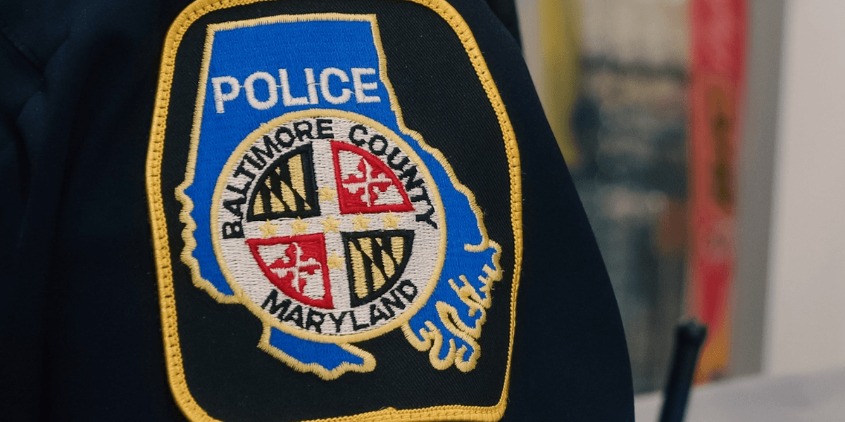 Thugs ages 11 to 14 gang up on, mercilessly beat up victim on sidewalk — and adults are done: 'I'm very fearful for my life'