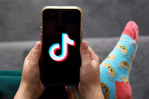 TikTok and Snapchat dodge trial on harm-to-kids lawsuit