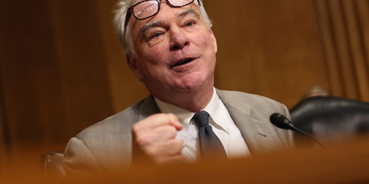 Tim Kaine shockingly compares the Declaration of Independence to Iran’s theocratic regime: ‘Extremely troubling’ Tim Kaine shockingly compares the Declaration of Independence to Iran’s theocratic regime: ‘Extremely troubling’