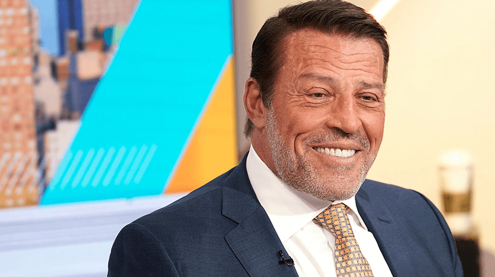 Tony Robbins says his AI agent bought a robot — and asked to take it over. The internet's not so sure.